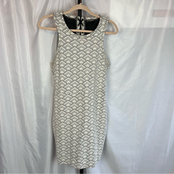 Express Cream and Black Lace Up Back Dress, size Large - Picture 1 of 8